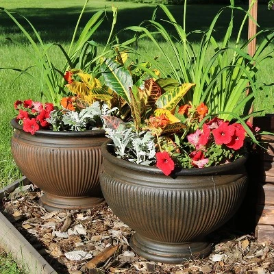 Brand new ๐คฉ Sunnydaze Decor Sunnydaze Indoor/Outdoor Patio, Garden, or Porch Weather-Resistant Double-Walled Elizabeth Ribbed Urn Flower Pot Planter - 16" - Rust Finish - 4pk ๐งจ 3 Brand new ๐คฉ Sunnydaze Decor Sunnydaze Indoor/Outdoor Patio, Garden, or Porch Weather-Resistant Double-Walled Elizabeth Ribbed Urn Flower Pot Planter - 16" - Rust Finish - 4pk ๐งจ