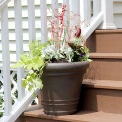 Wholesale ⌛ Sunnydaze Decor Sunnydaze Indoor/Outdoor Patio, Garden, or Porch Weather-Resistant Double-Walled Crozier Flower Pot Planter - 16" - Rust Finish - 4pk 🤩