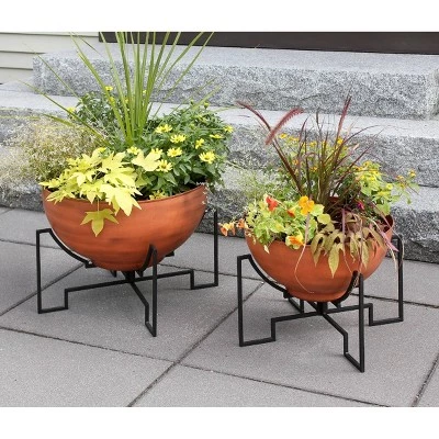 Buy 🤩 ACHLA Designs 13.25" x 16" Burnt Sienna Galvanized Steel Planter Bowl with Black Wrought Iron Plant Stand 🤩 4 Buy 🤩 ACHLA Designs 13.25" x 16" Burnt Sienna Galvanized Steel Planter Bowl with Black Wrought Iron Plant Stand 🤩 - Image 3