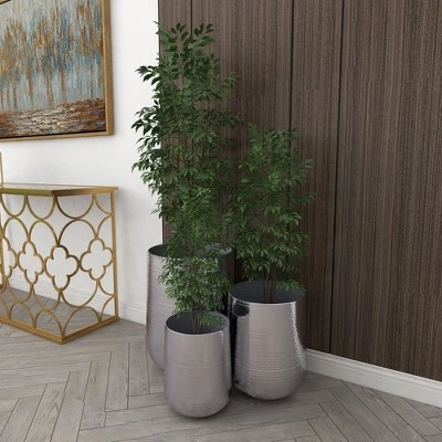 New โ๏ธ Olivia & May Set of 3 Contemporary Aluminum Pot Planters Silver - Olivia & May ๐ 10 New โ๏ธ Olivia & May Set of 3 Contemporary Aluminum Pot Planters Silver - Olivia & May ๐ - Image 8