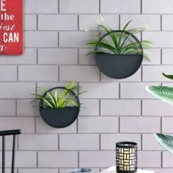 Promo 😀 Set of 2 Round Iron Wall Planters Black - Danya B. ✨